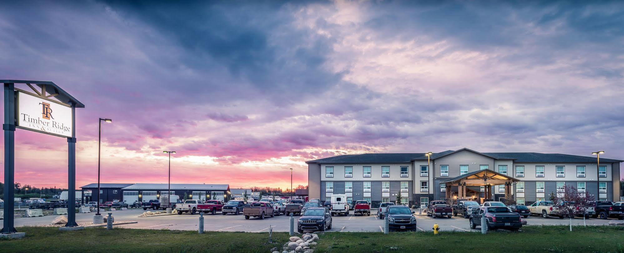 Timber Ridge Inn And Suites Fox Creek المظهر الخارجي الصورة
